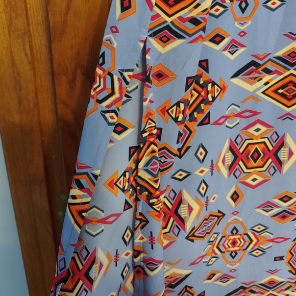 LuLaRoe Joy Size Large - Picture 4 of 4